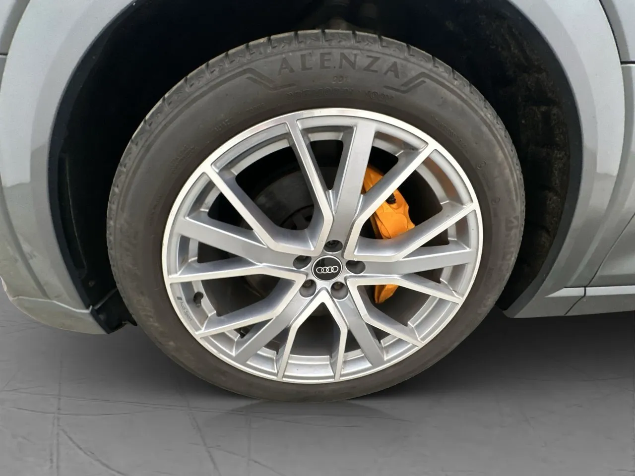 Vehicle image 36