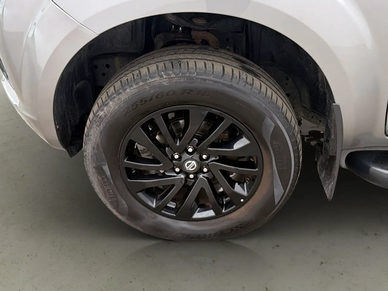 Vehicle image 33