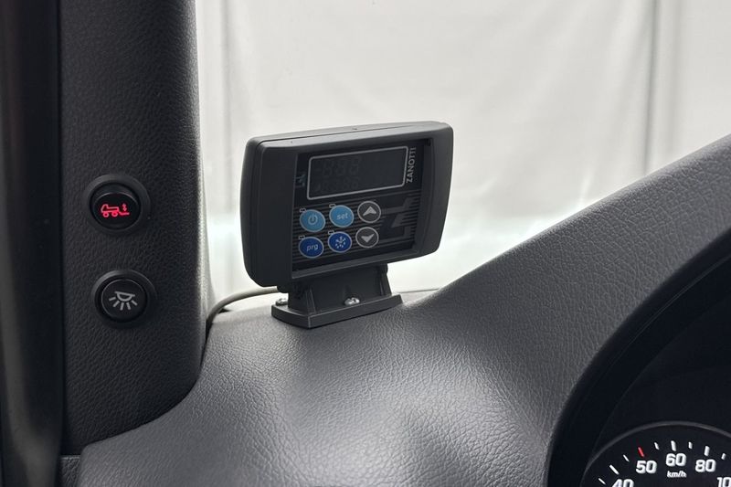 Mercedes Sprinter bild 12