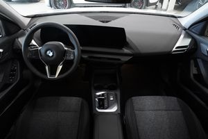 BMW 120 bild 8