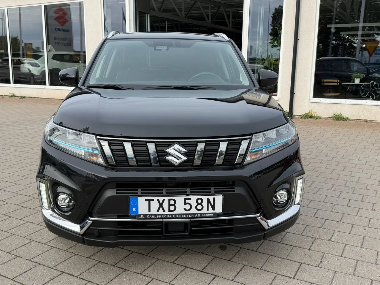 Vehicle image 1