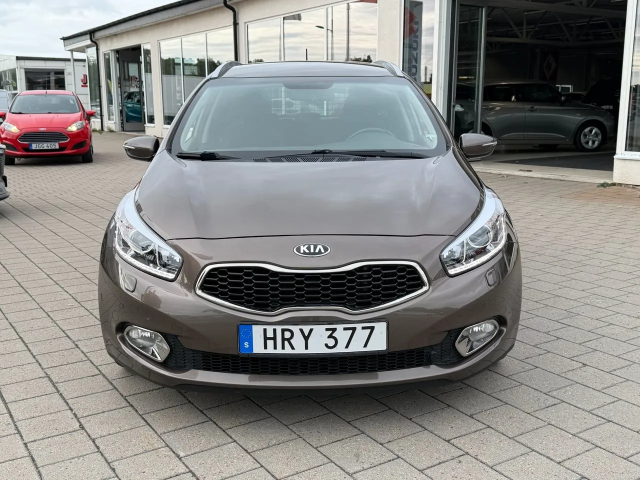 Vehicle image 1