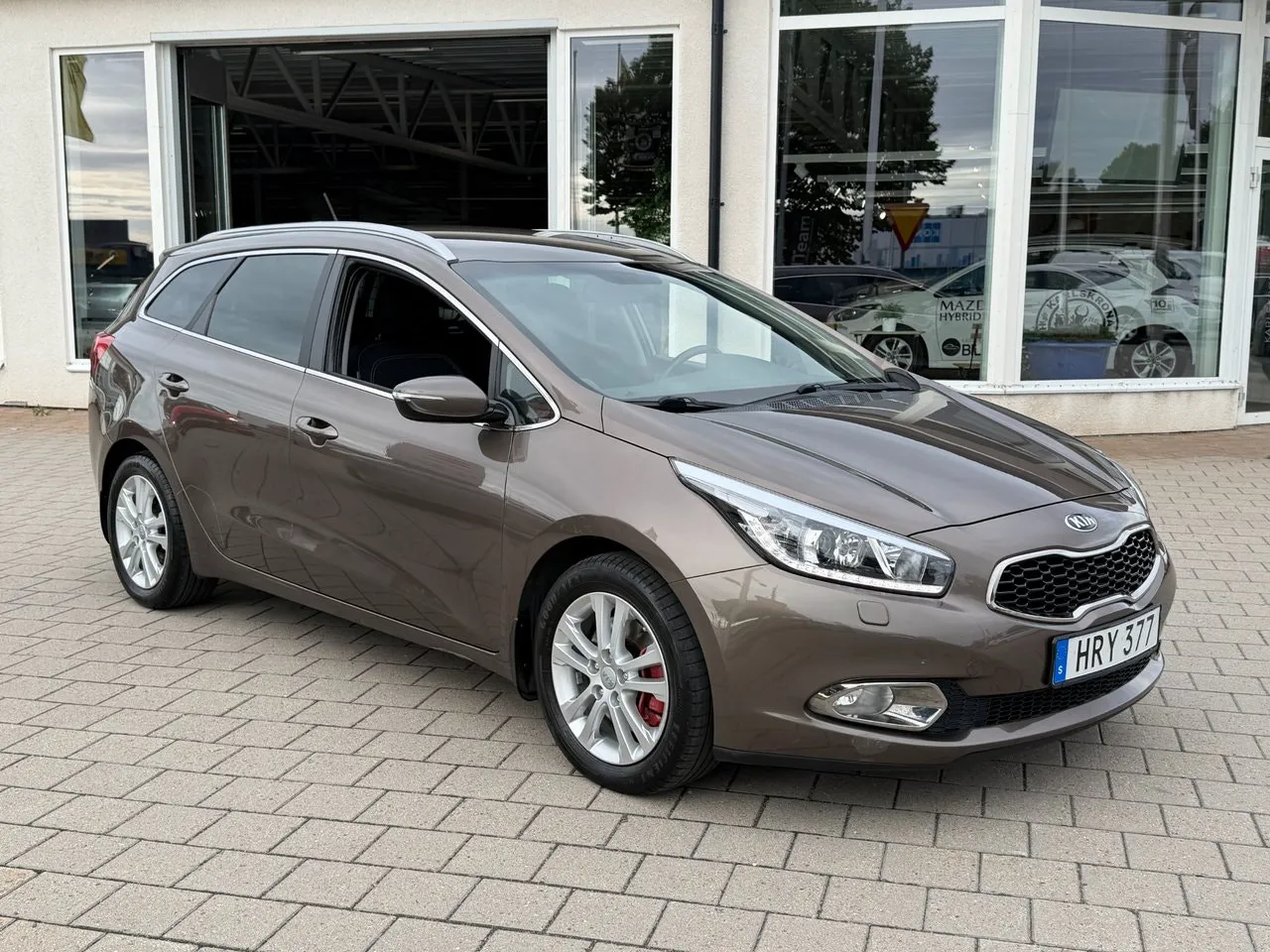 Vehicle image 2