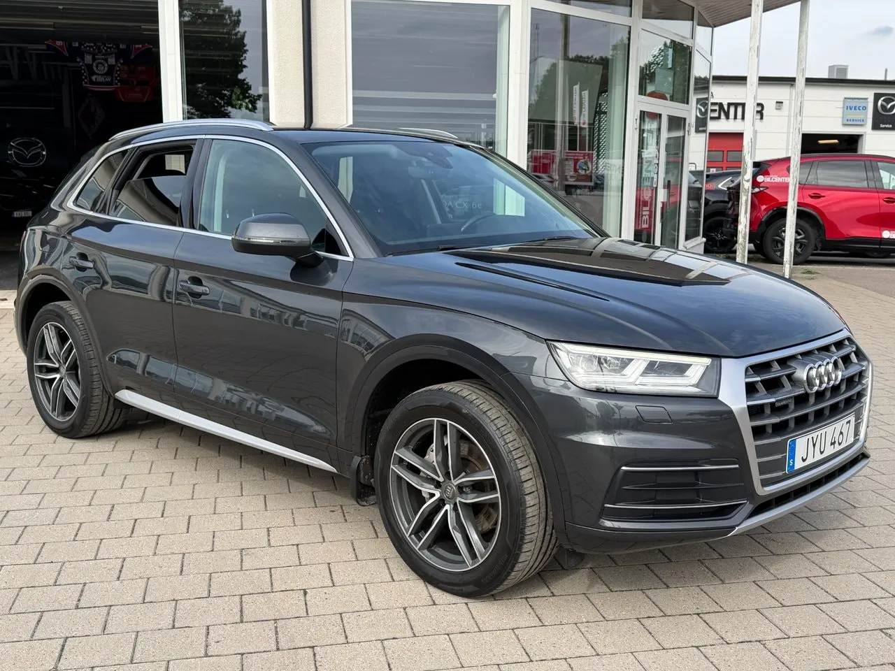 Vehicle image 2