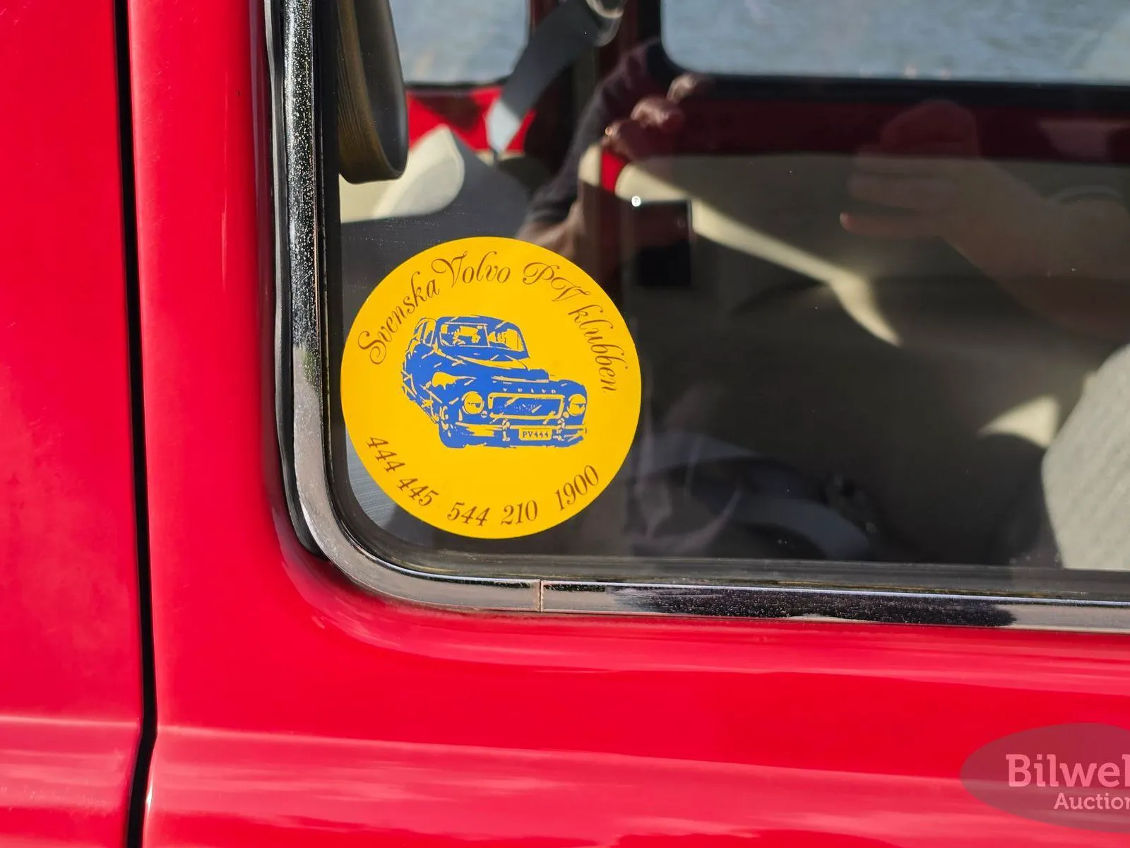 Vehicle image 17