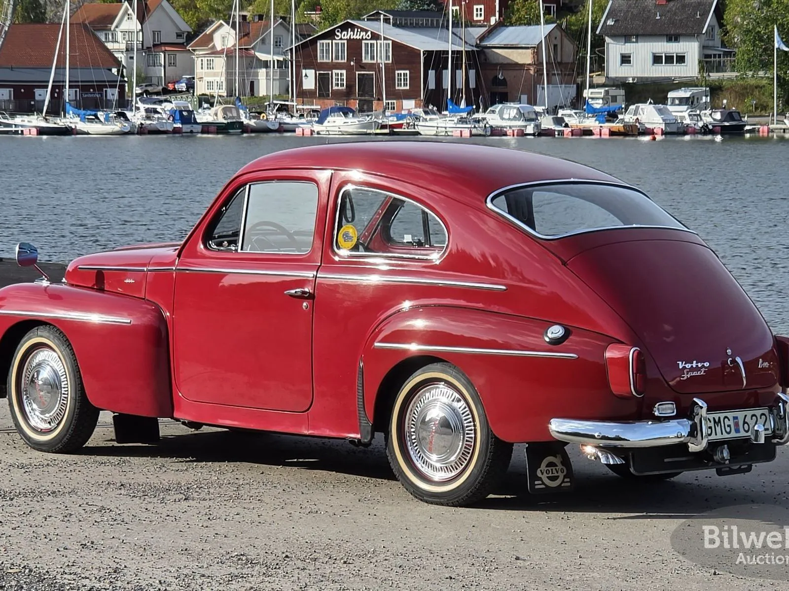 Vehicle image 8