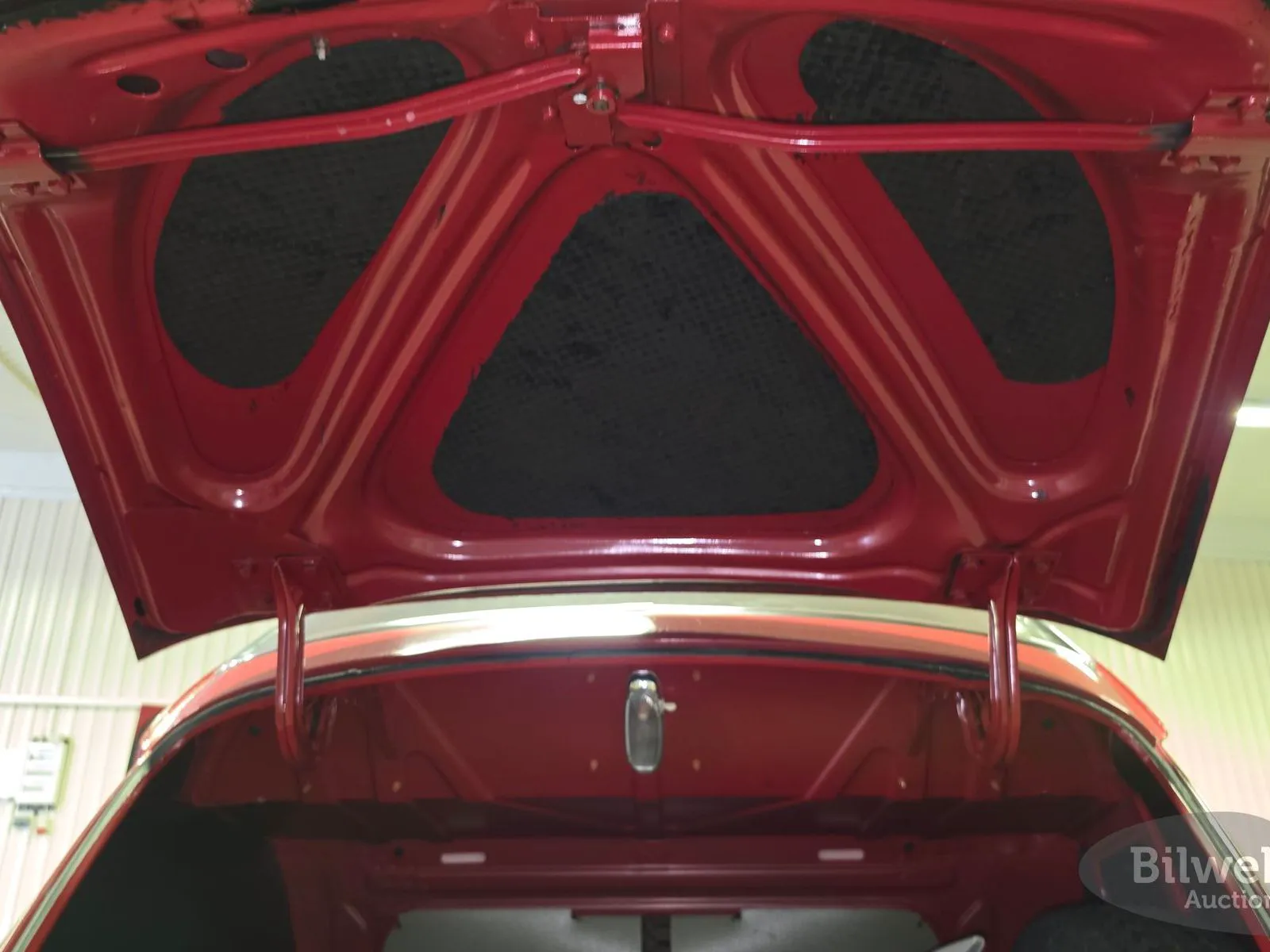 Vehicle image 38