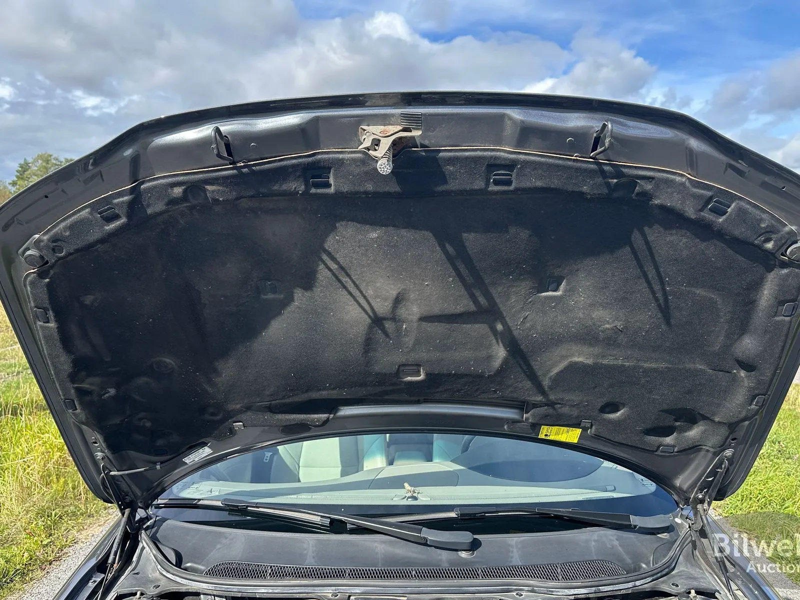 Vehicle image 20