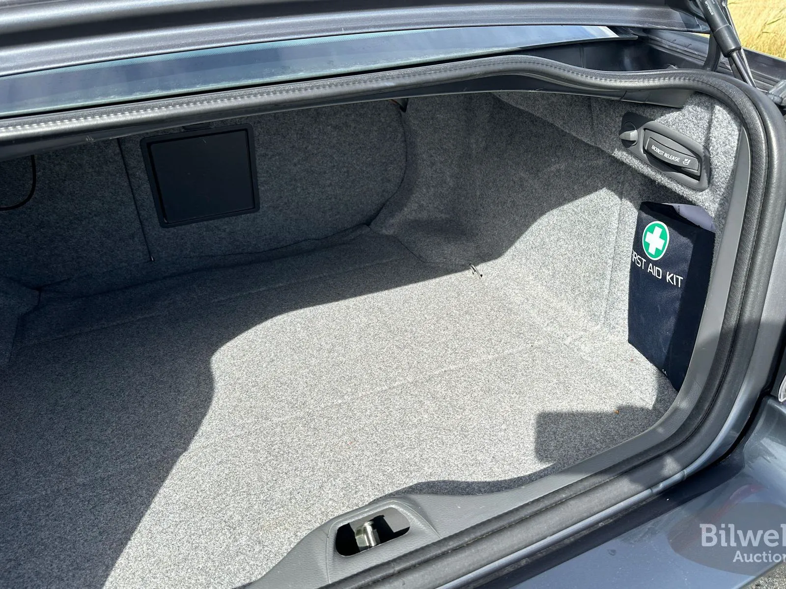 Vehicle image 36