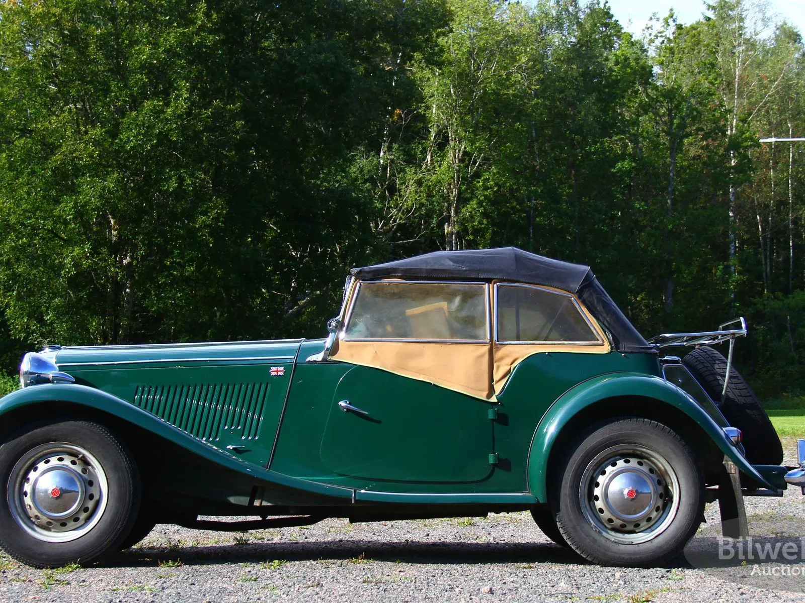 Vehicle image 20