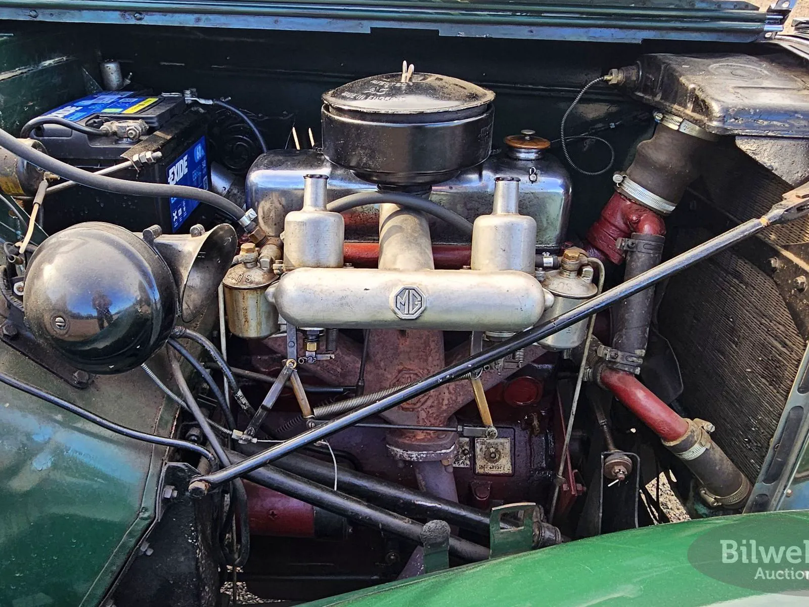 Vehicle image 33