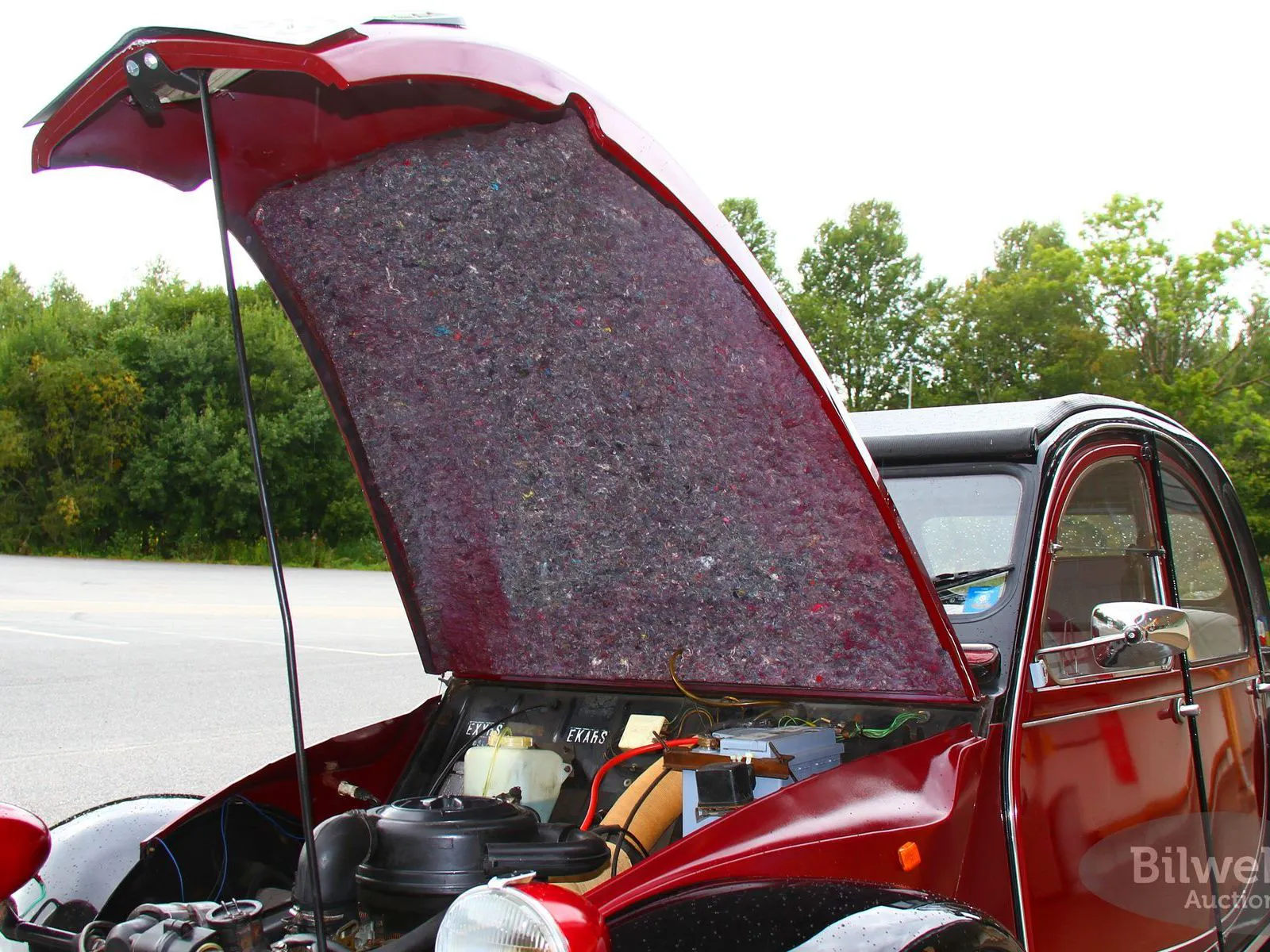 Vehicle image 33