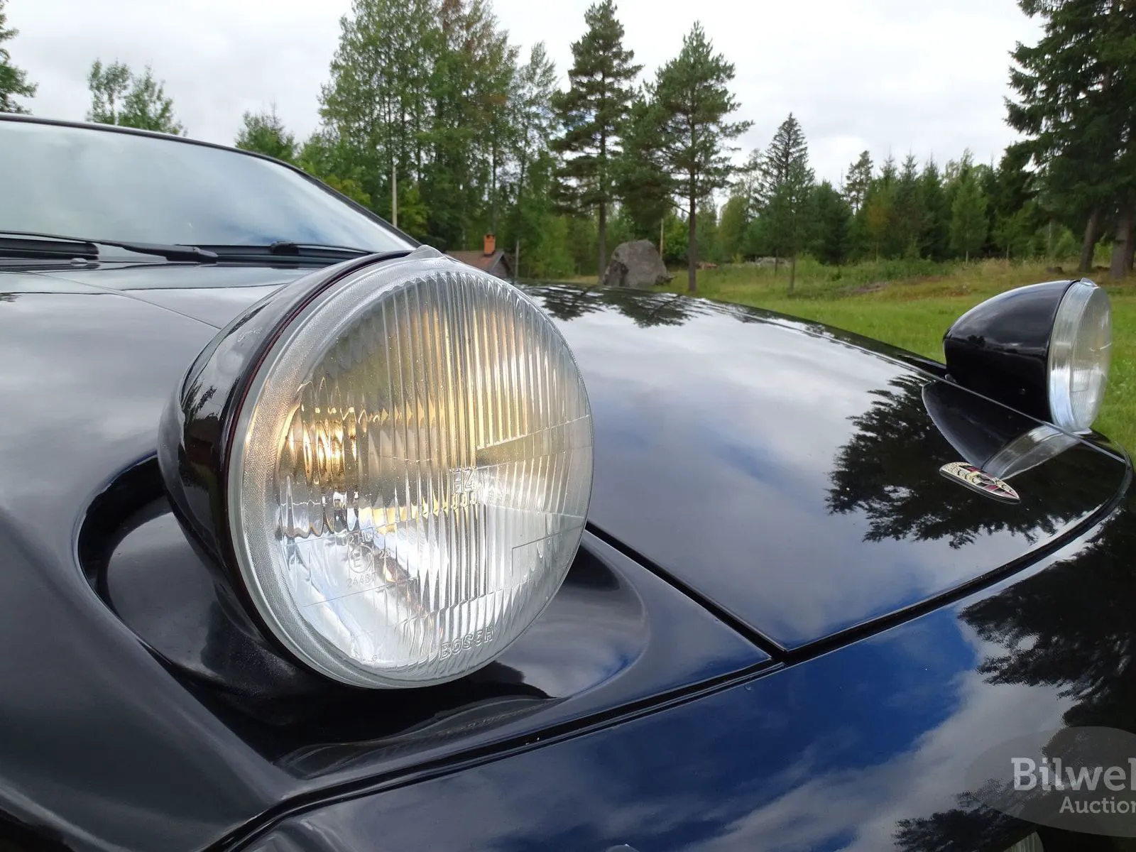 Vehicle image 40