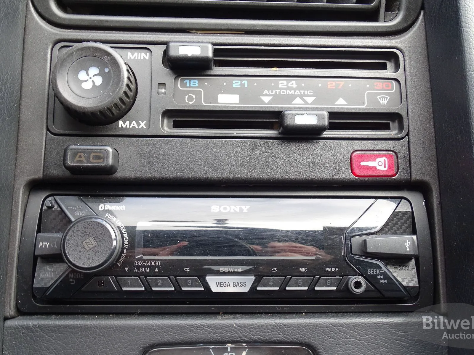 Vehicle image 53