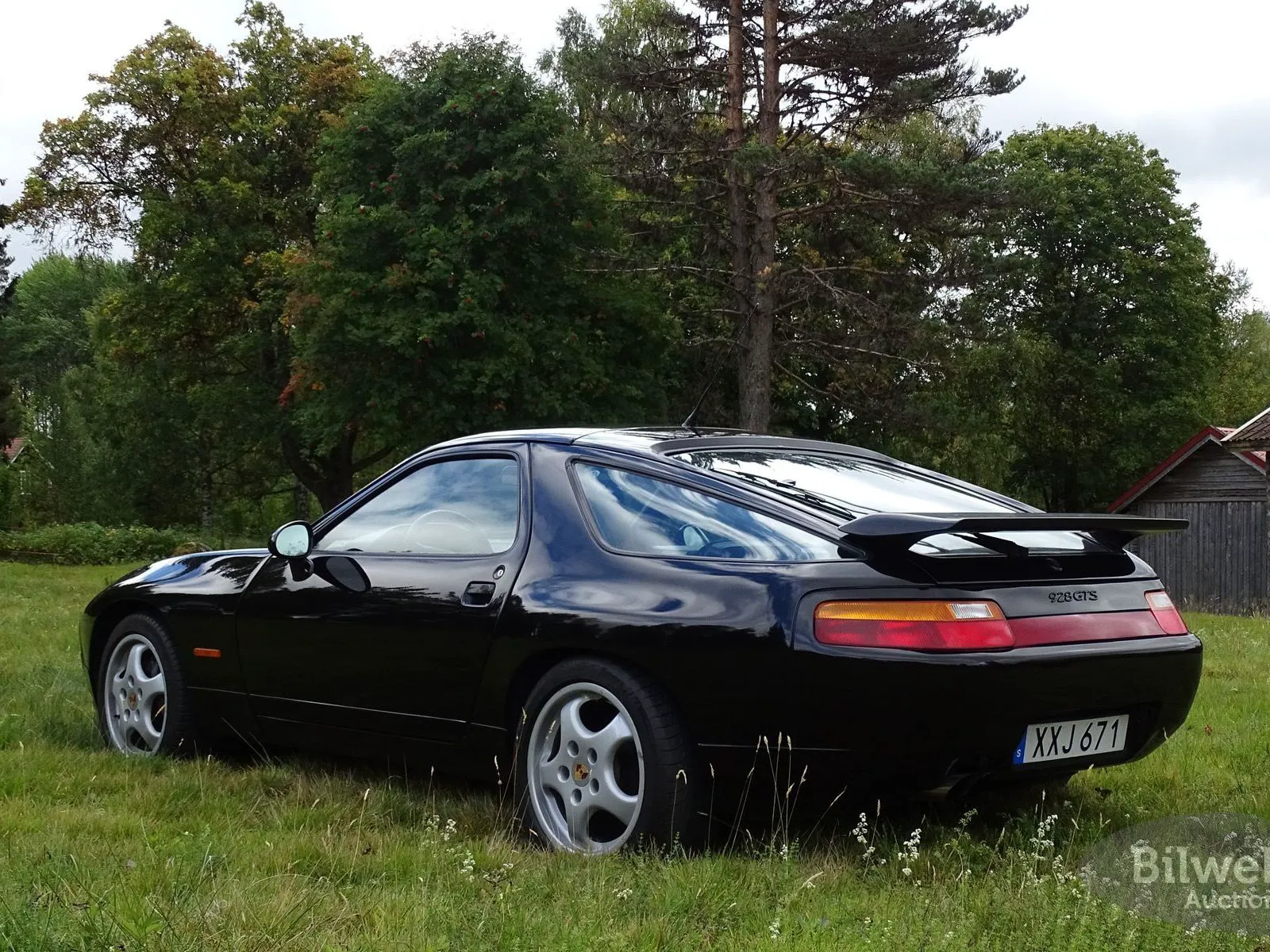 Vehicle image 20