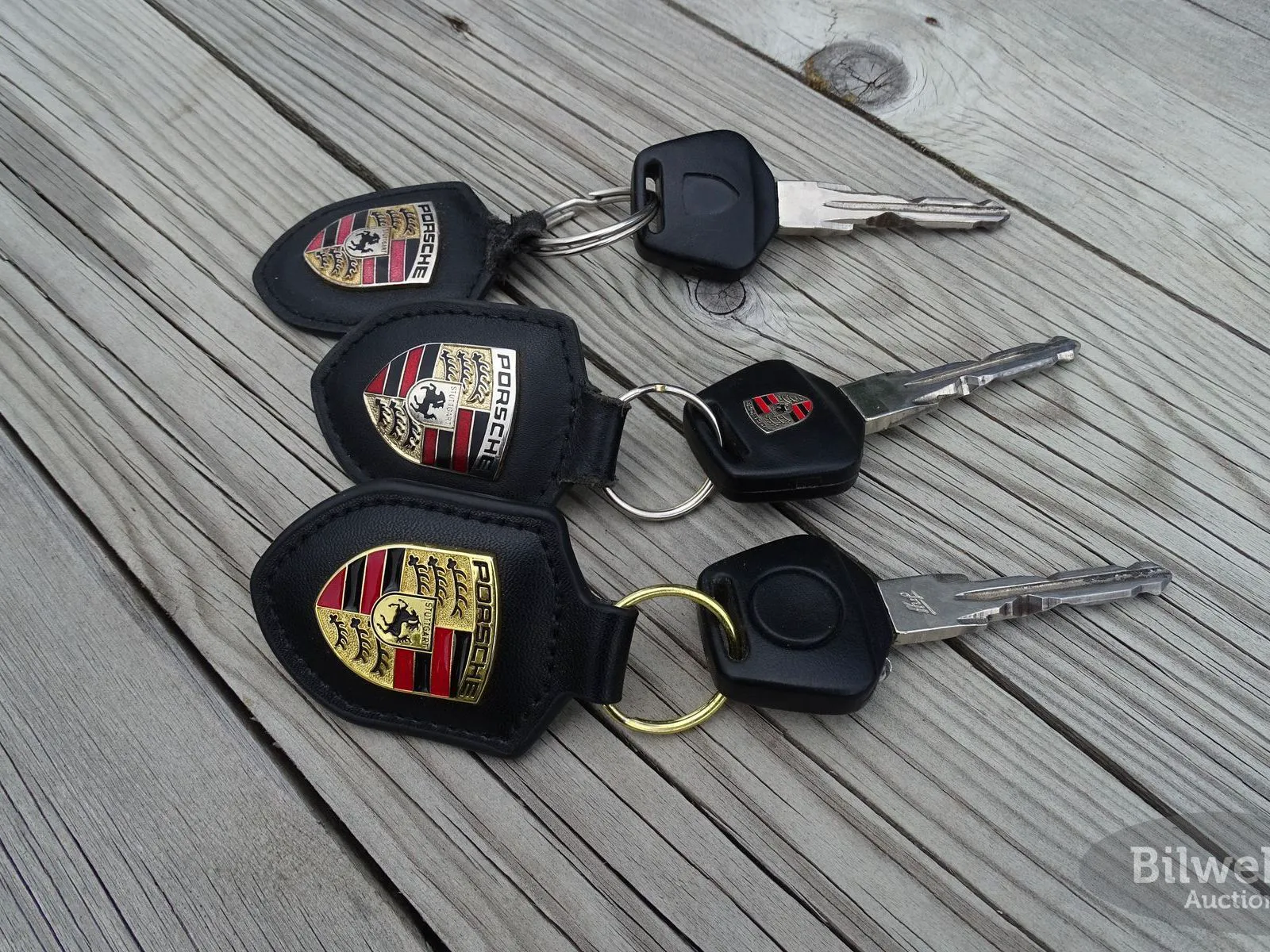 Vehicle image 80
