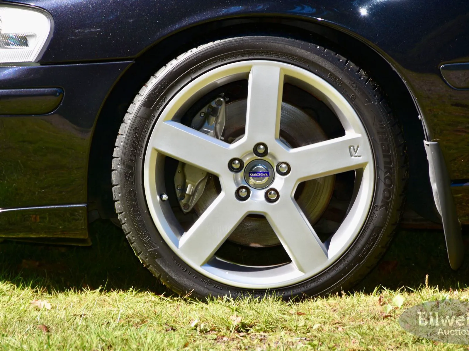 Vehicle image 20
