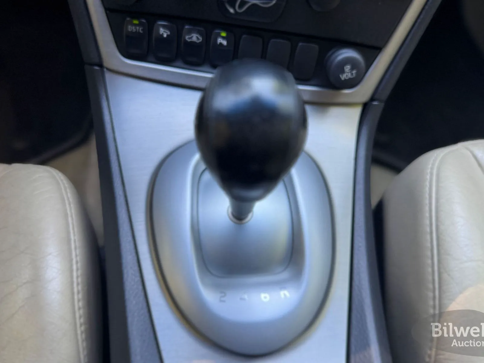 Vehicle image 39