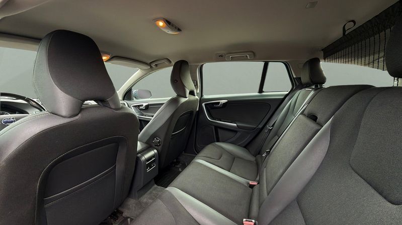 Volvo V60 bild 12