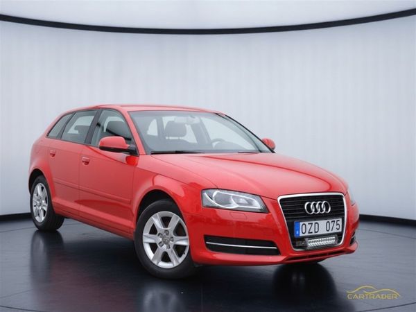 Audi A3 Sportback 1.6 TDI Manuell, 105hk| Nybes - 2013