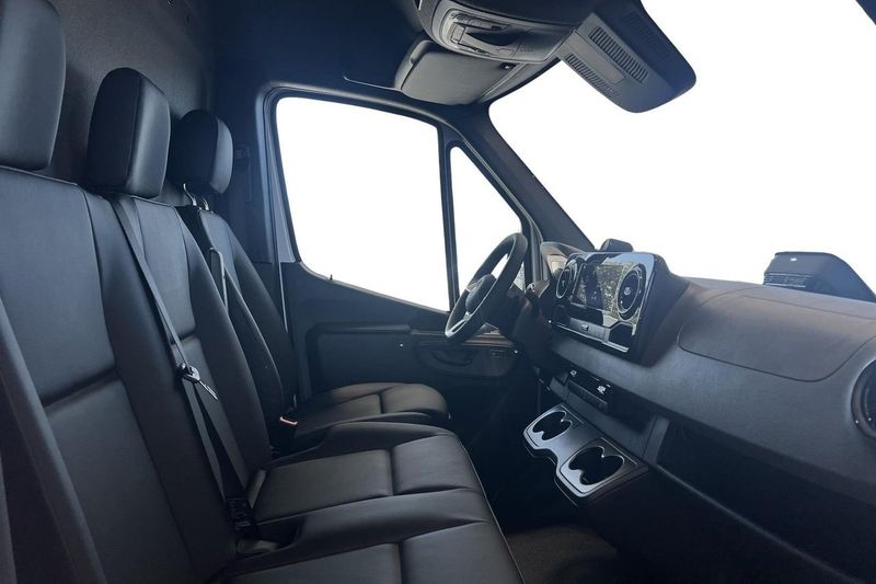 Mercedes Sprinter bild 19