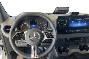 Mercedes Sprinter bild 16