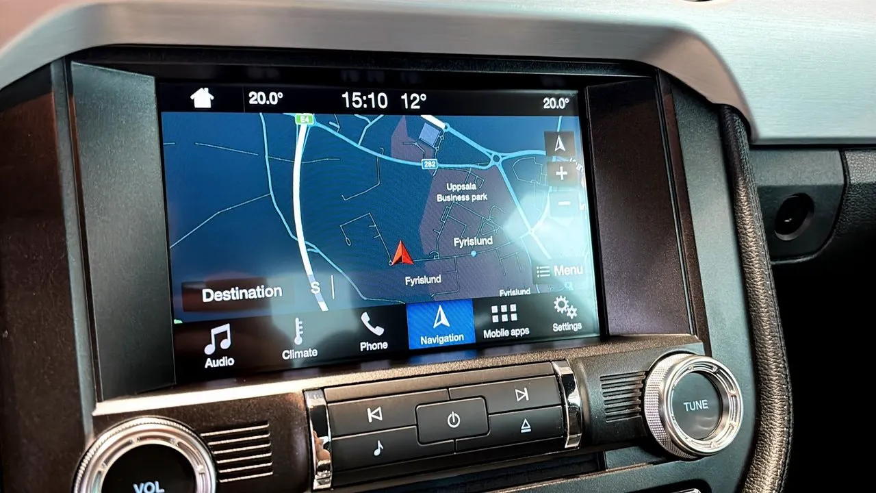 Vehicle image 11