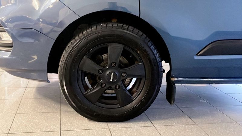 Ford Custom bild 6