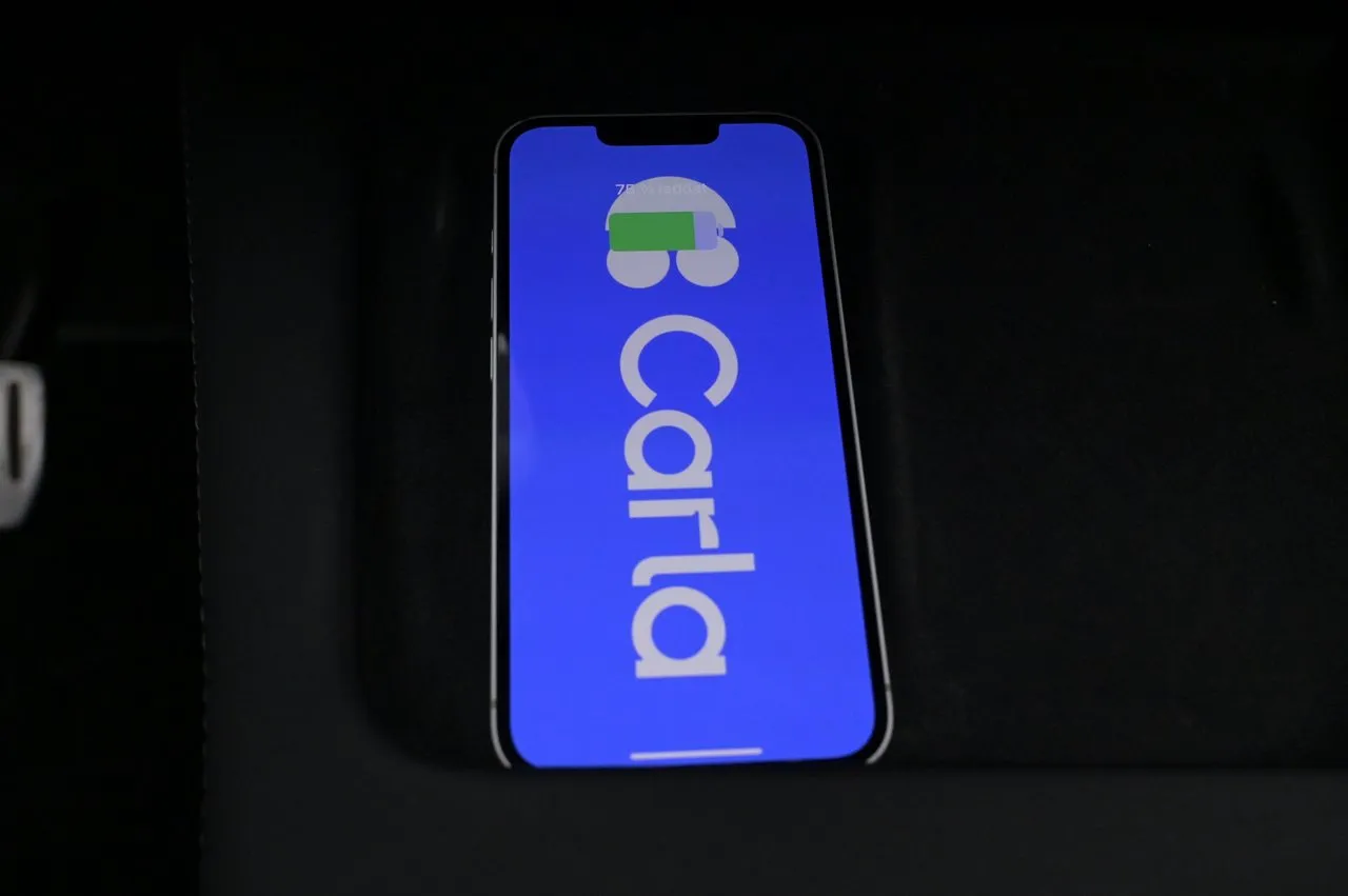 Vehicle image 22