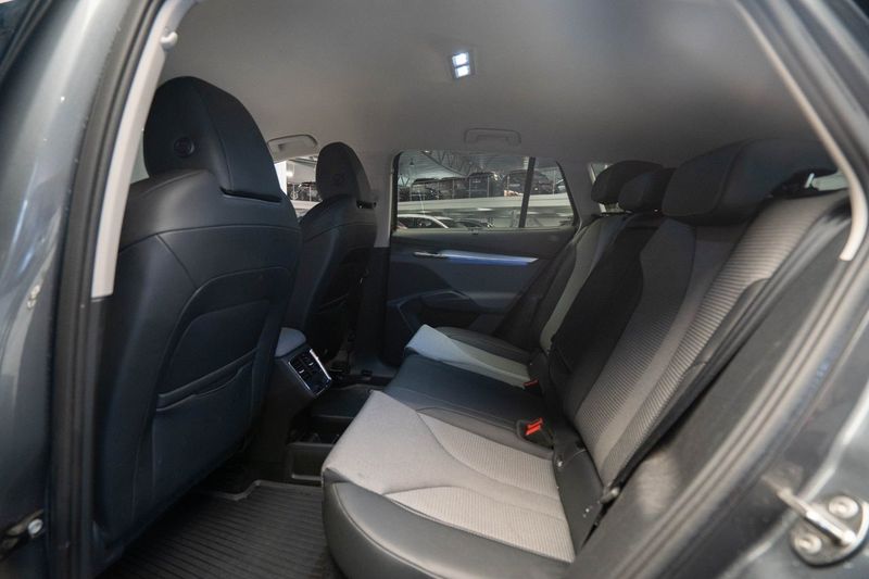 Skoda Enyaq bild 17