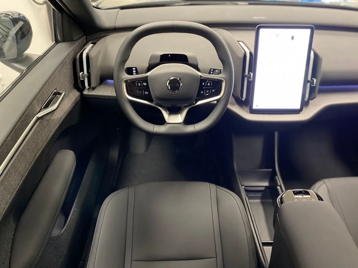 Volvo EX30 bild 8