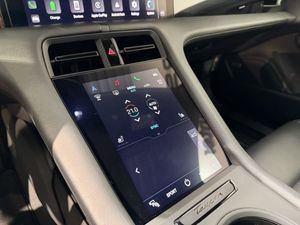 Porsche Taycan bild 18