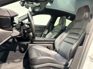 Porsche Taycan bild 13