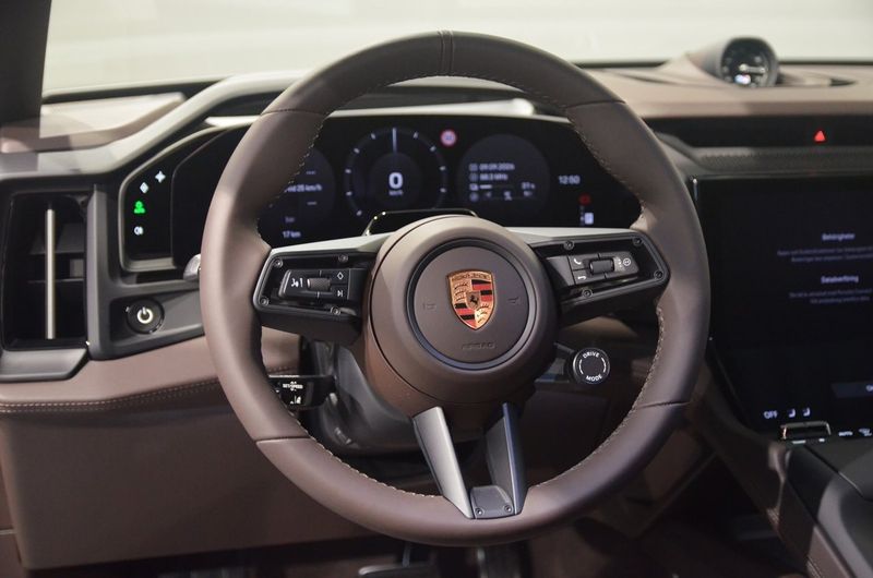 Porsche Cayenne bild 15