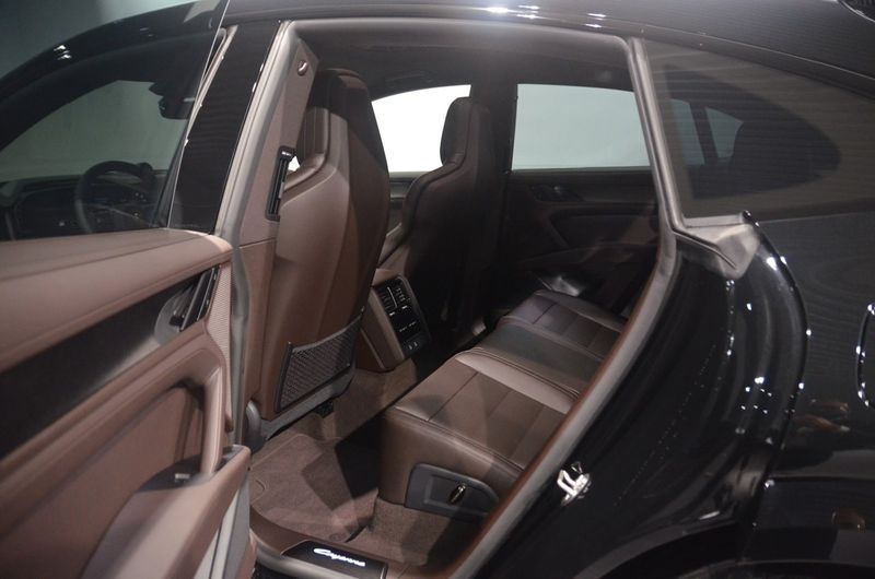 Porsche Cayenne bild 13