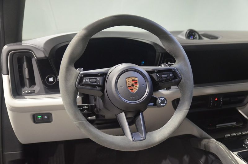 Porsche Cayenne bild 15