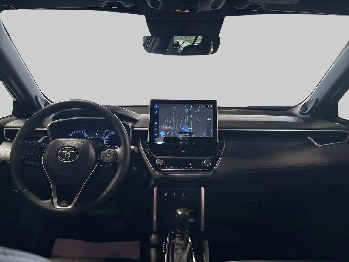 Vehicle image 11