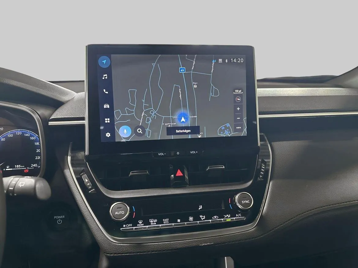 Vehicle image 15