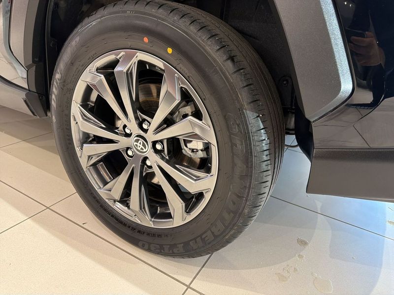 Toyota RAV4 bild 11