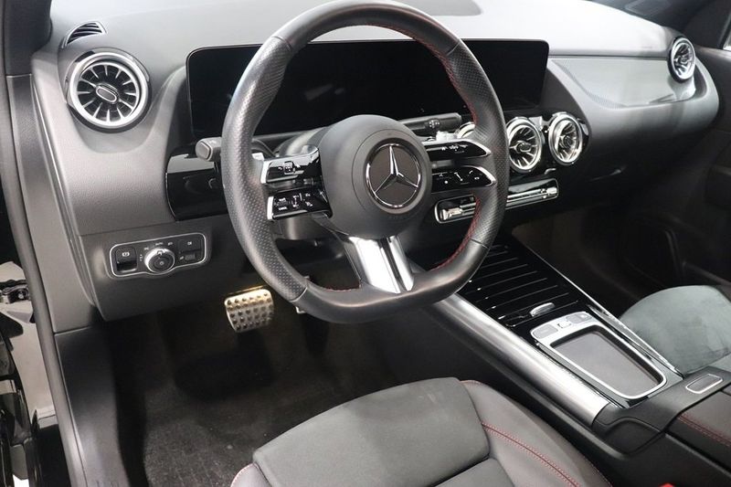 Mercedes GLA200 bild 7