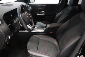 Mercedes GLA200 bild 8