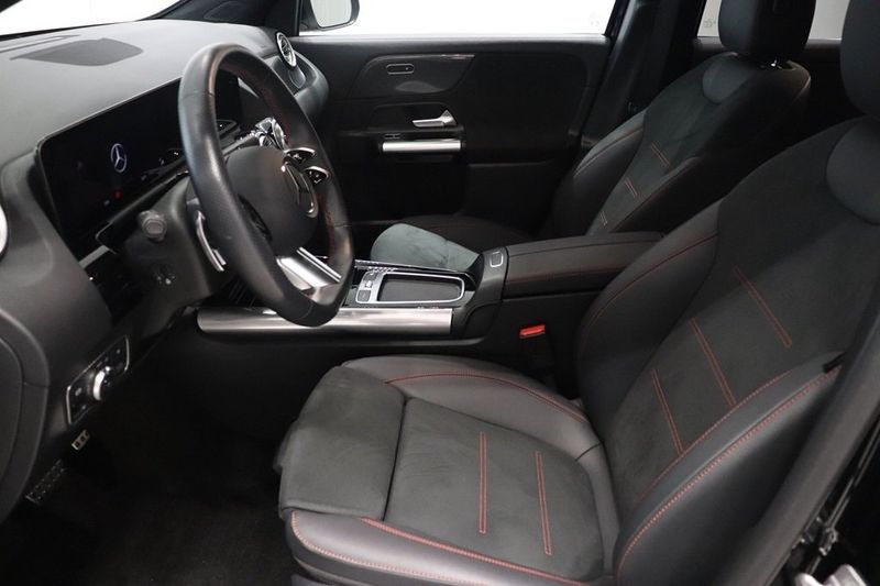 Mercedes GLA200 bild 8