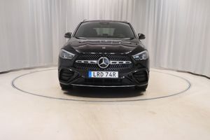 Mercedes GLA200 bild 2