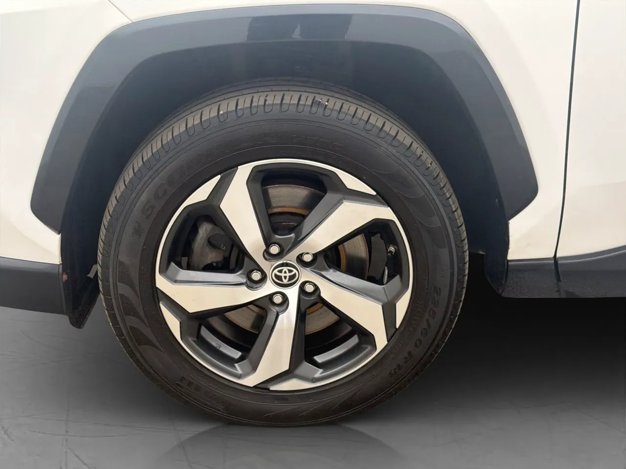 Vehicle image 36