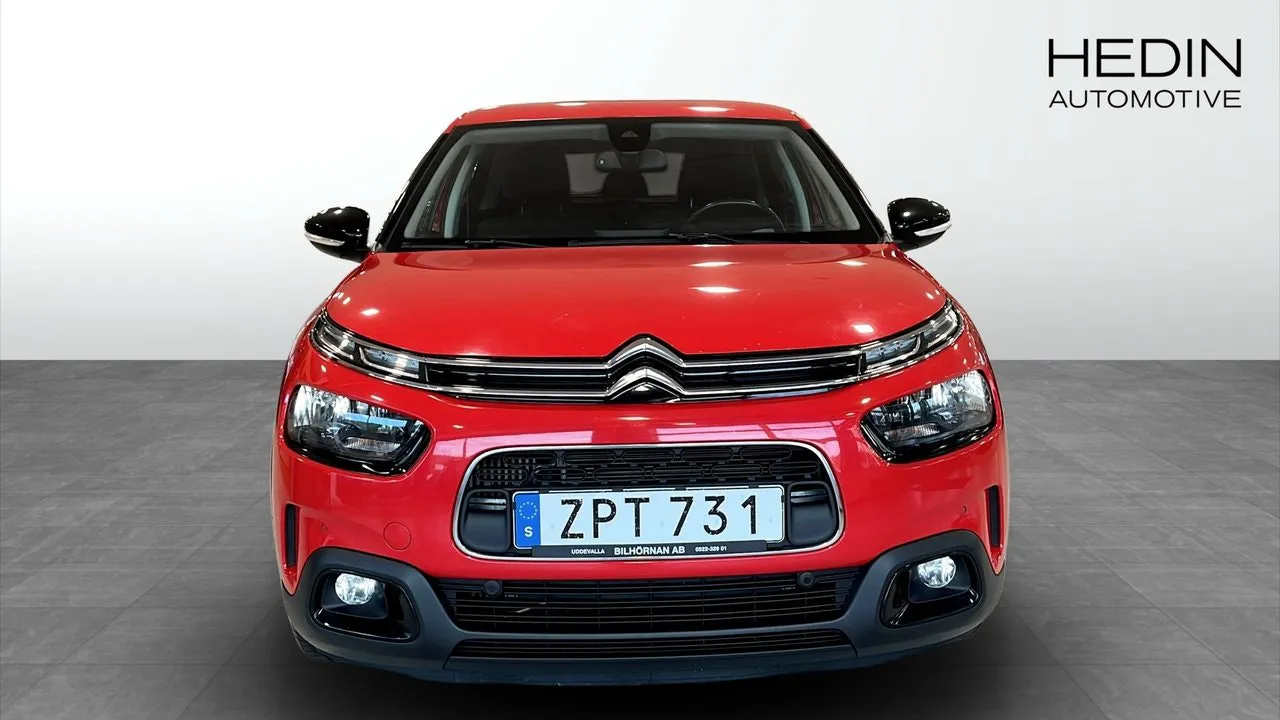 Vehicle image 7
