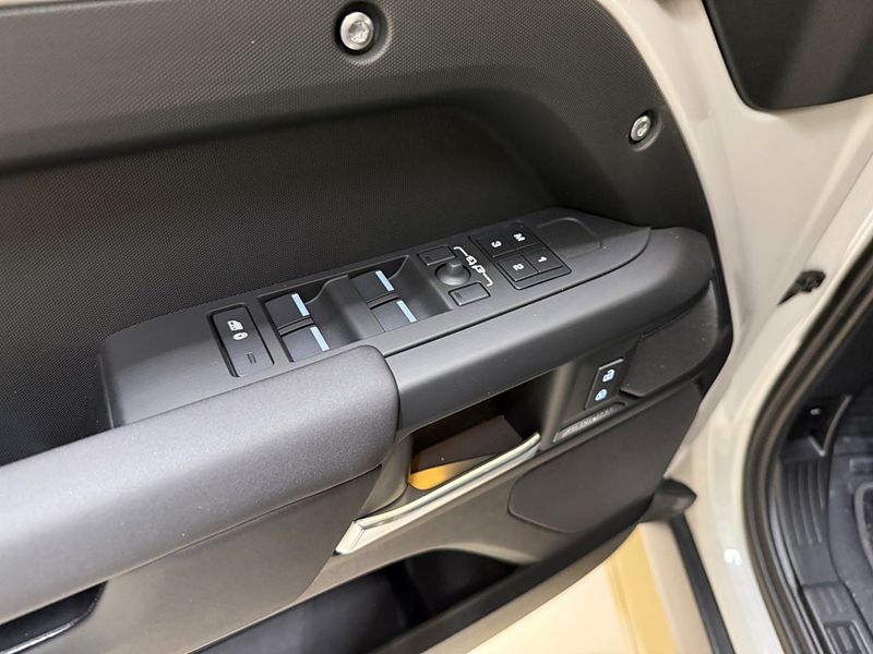Land Rover Defender bild 11