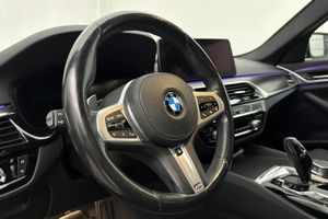 BMW 530 bild 19