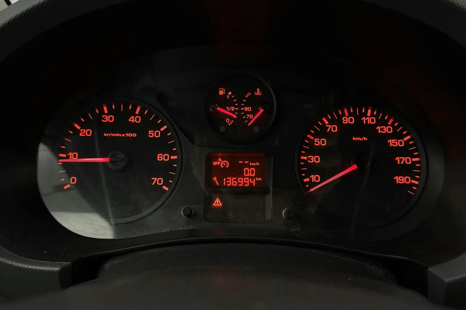 Vehicle image 9