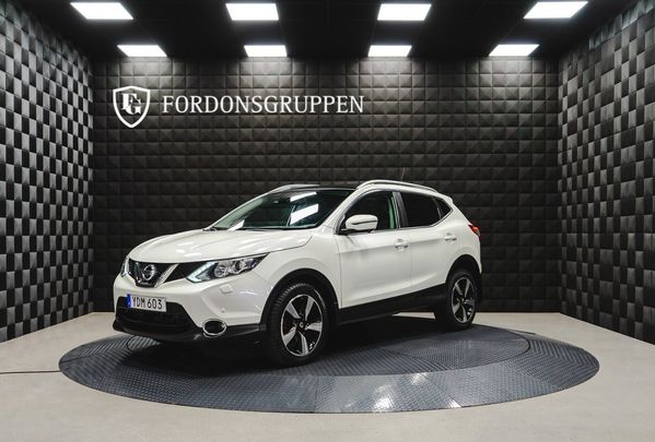 Nissan Qashqai 1.2 DIG-T Connecta / Panora / 360 Kamera / Navi - 2016