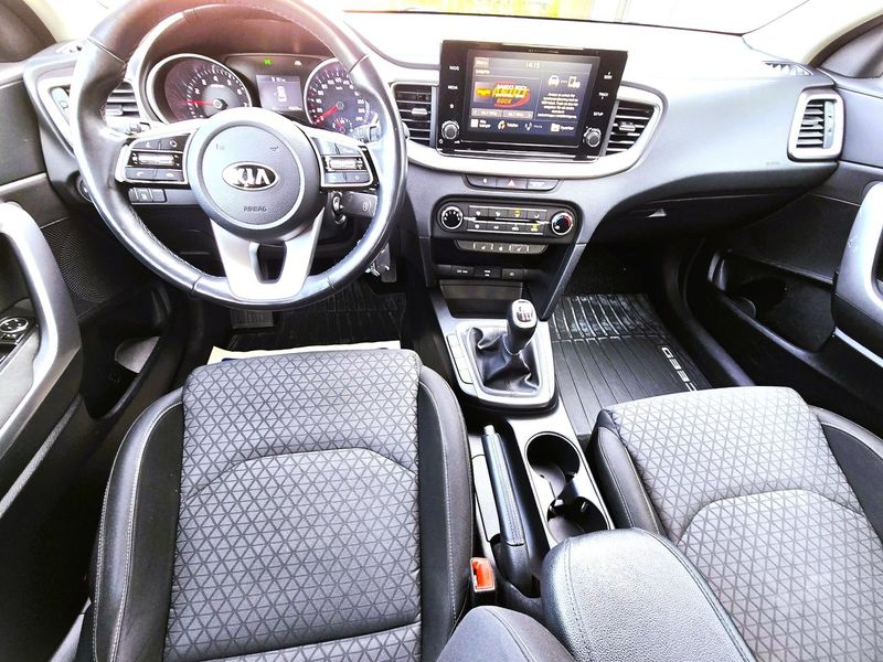 Volkswagen Passat bild 12